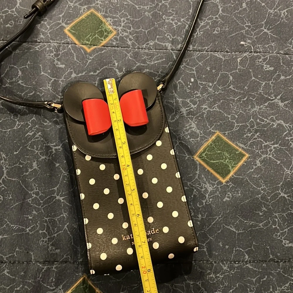 Kate spade crossbody bag ( small) Disney beautiful - Picture 3 of 6